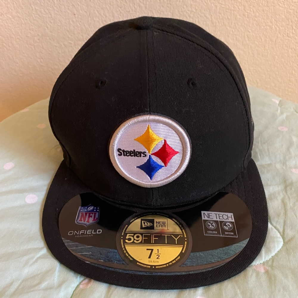 NWT New Era Pittsburgh Steelers NFL Breast Cancer Ribbon Hat size 7 1/2